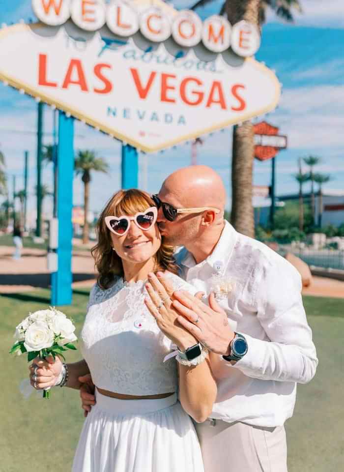 VegasSign19